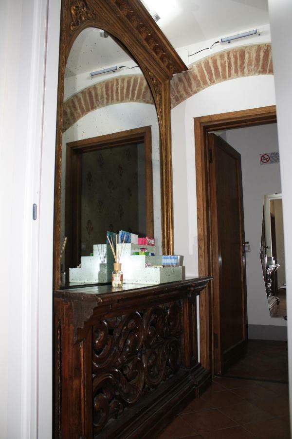 Affittacamere Il Dono Florenz Exterior foto